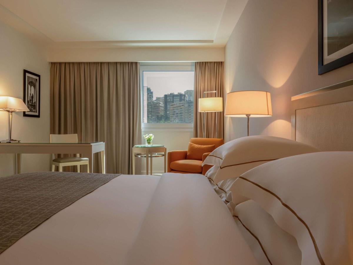 Moevenpick Hotel Бейрут Экстерьер фото