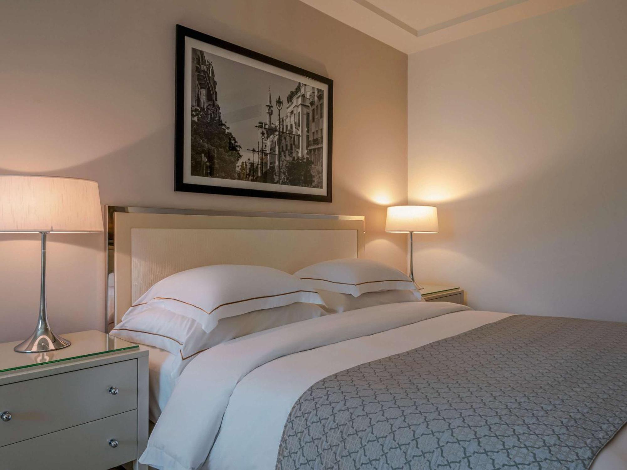 Moevenpick Hotel Бейрут Экстерьер фото