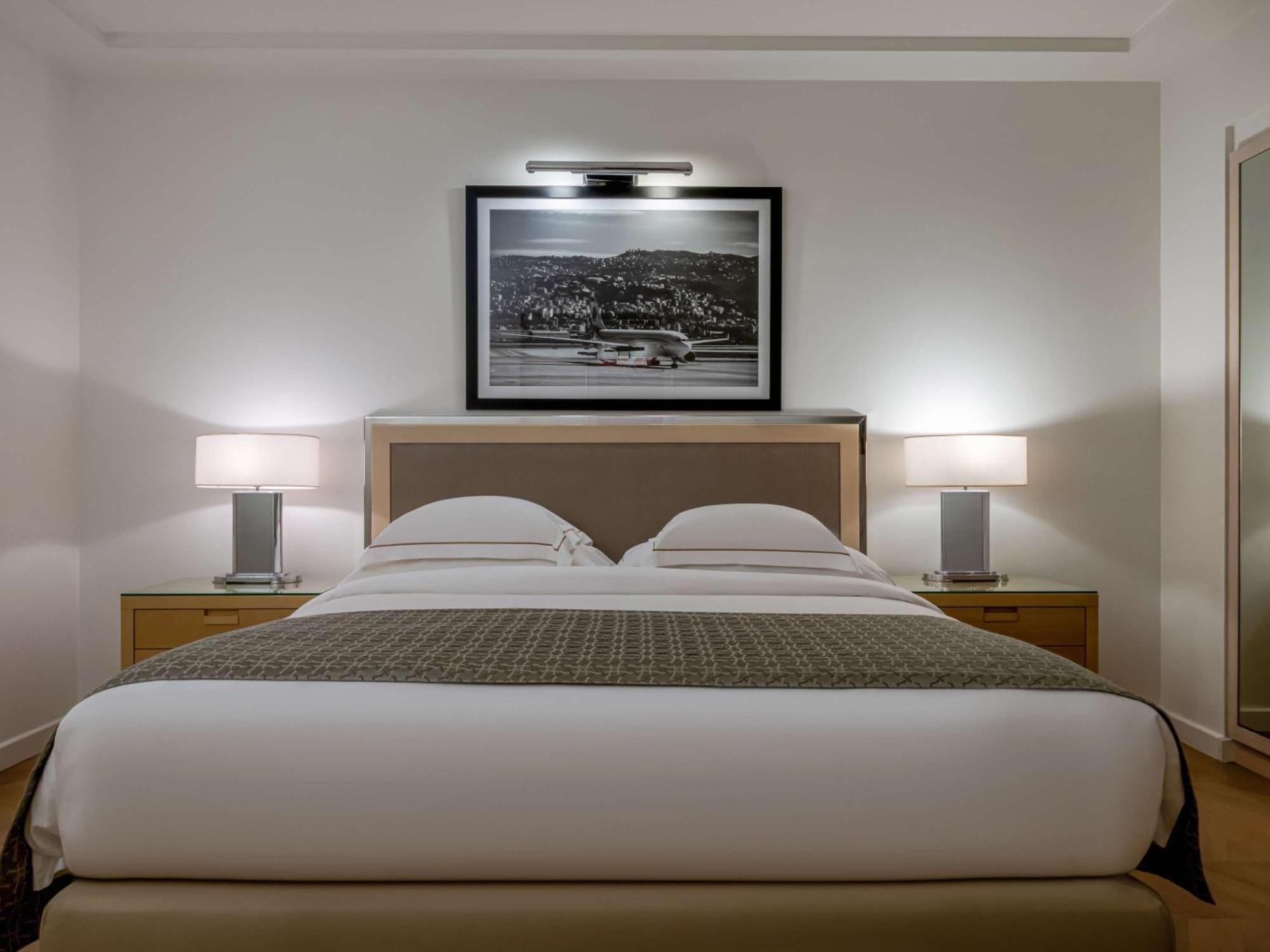 Moevenpick Hotel Бейрут Экстерьер фото