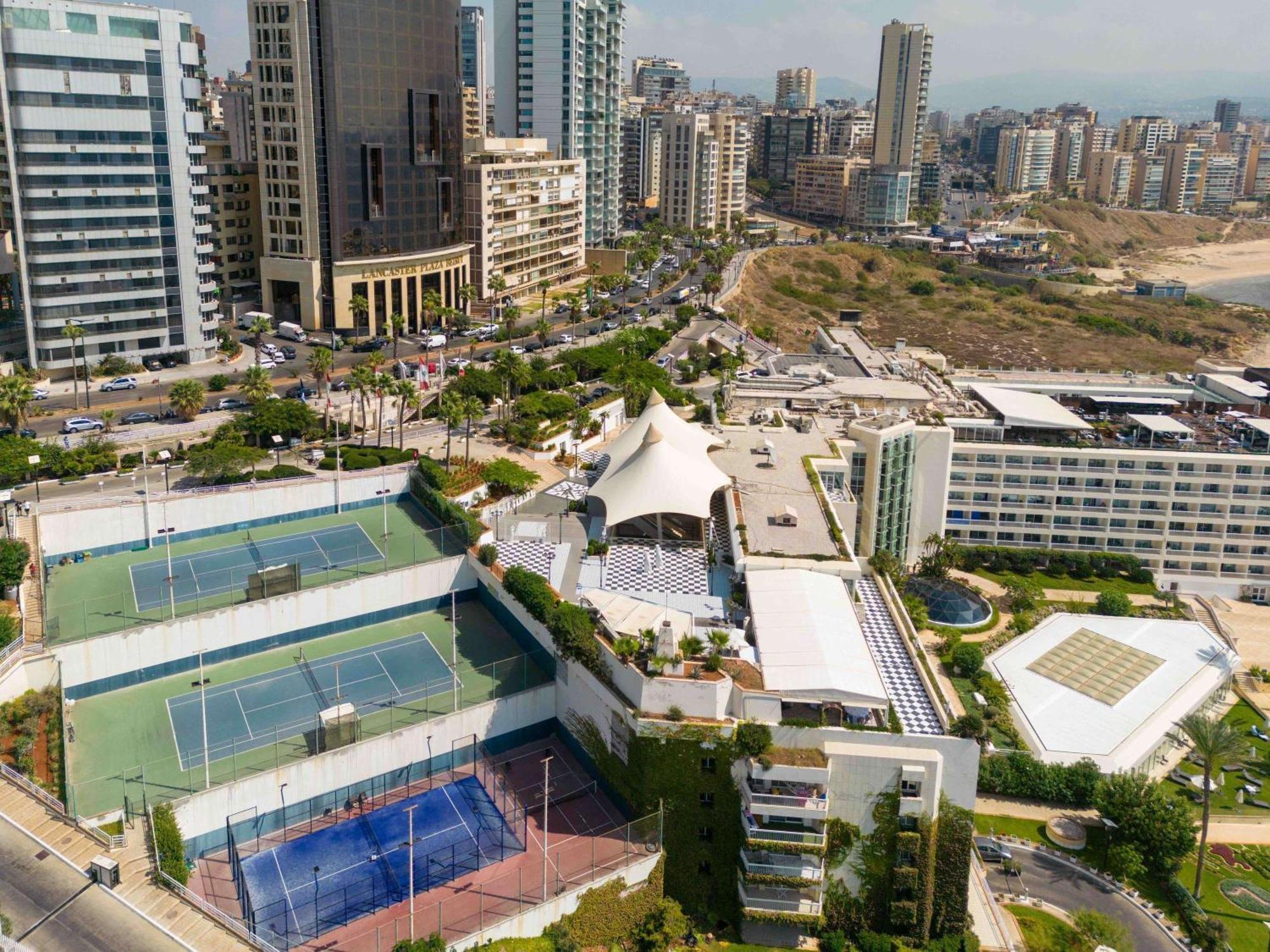 Moevenpick Hotel Бейрут Экстерьер фото